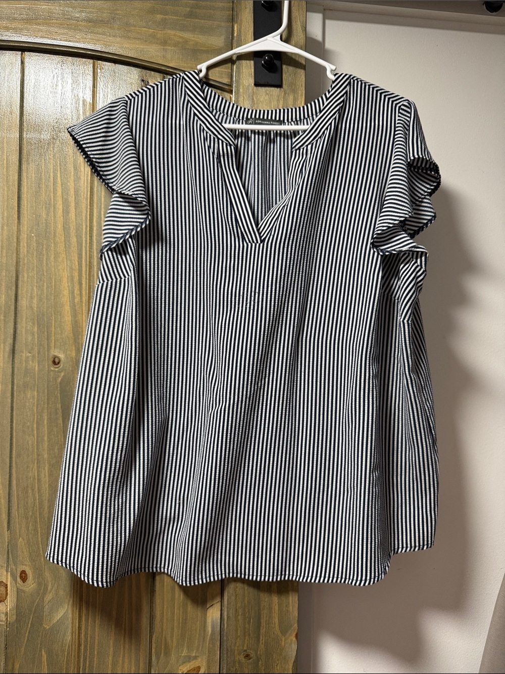 Adrianna Papell Black & White Striped V-Neck Ruffle Sleeve Blouse
